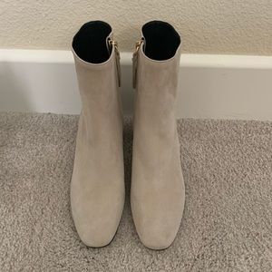 M. GEMI beige ankle boots (size 6 )